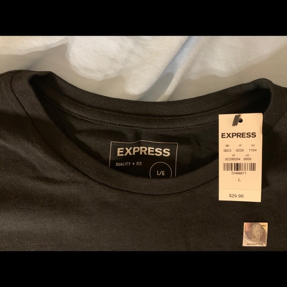 Express Cleveland Cavaliers NBA Graphic T-Shirt - Picture 2 of 4